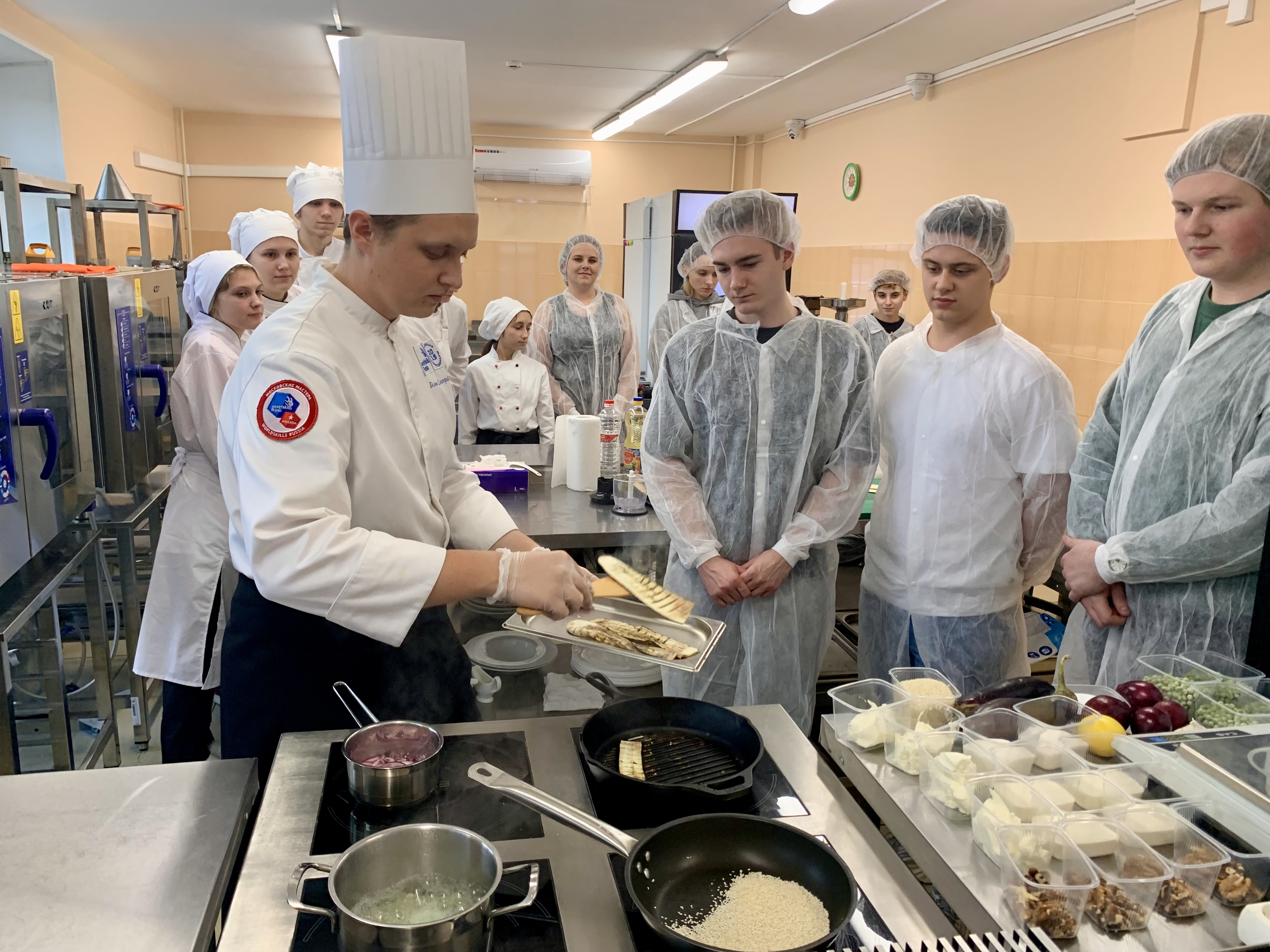 Мастер-класс «Быстро и вкусно», ГБПОУ Пищевой колледж № 33, Москва